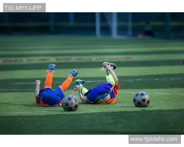 焦作足球小球星逐梦绿茵场展现少年风采点亮未来希望 焦作足球小球星逐梦绿茵场展现少年风采点亮未来希望